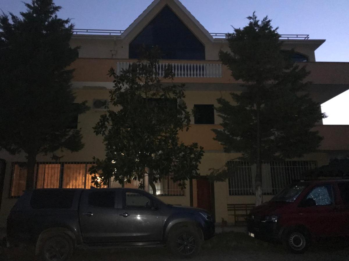 Sunrise Guest House Shkodër Exterior foto